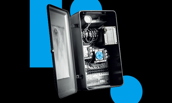 第一代电子控制面板 044